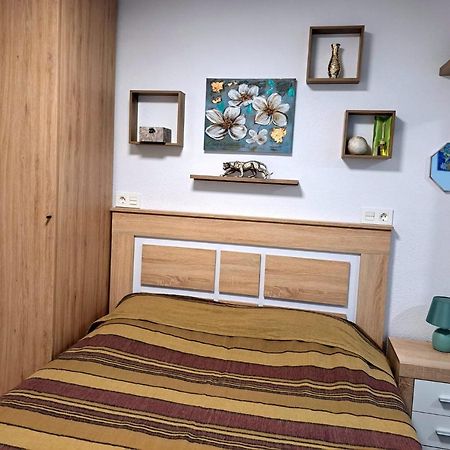 Ferienwohnung Comfortable Studio With Sea View Benidorm Exterior foto